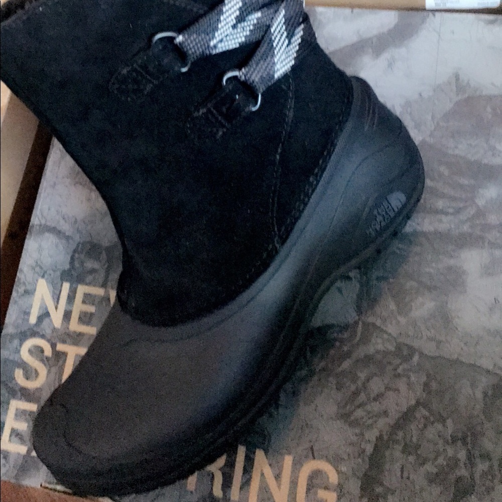 Women Northface Boots